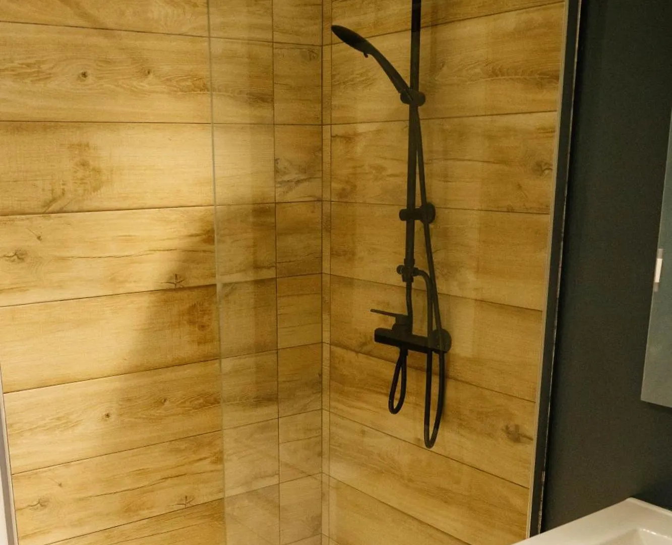 Votre Oasis De Tranquillite Proche De La Ville T2 Entierement Renove Et Equipe Secteur Centre Fort-de-France Appartement